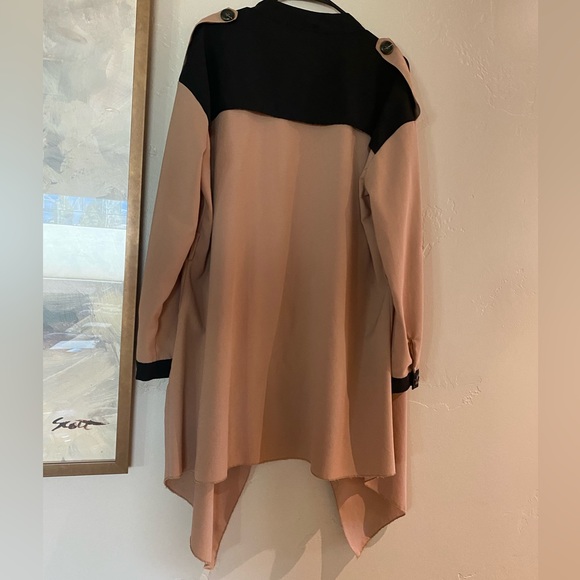 So Central| Small| tan/black cardigan| Great condition. - Picture 3 of 4